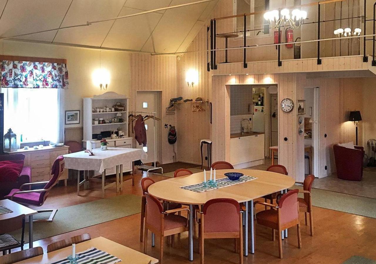 Stor Laegenhet I Elofstorps Missionshus Bed & Breakfast Kristinehamn Eksteriør bilde